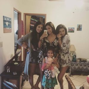 Meet your Posher, Vanessa